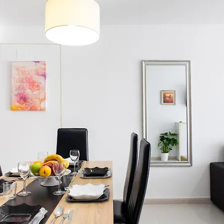 Florit Flats - Fantastic With Parking By The Malvarrosa *